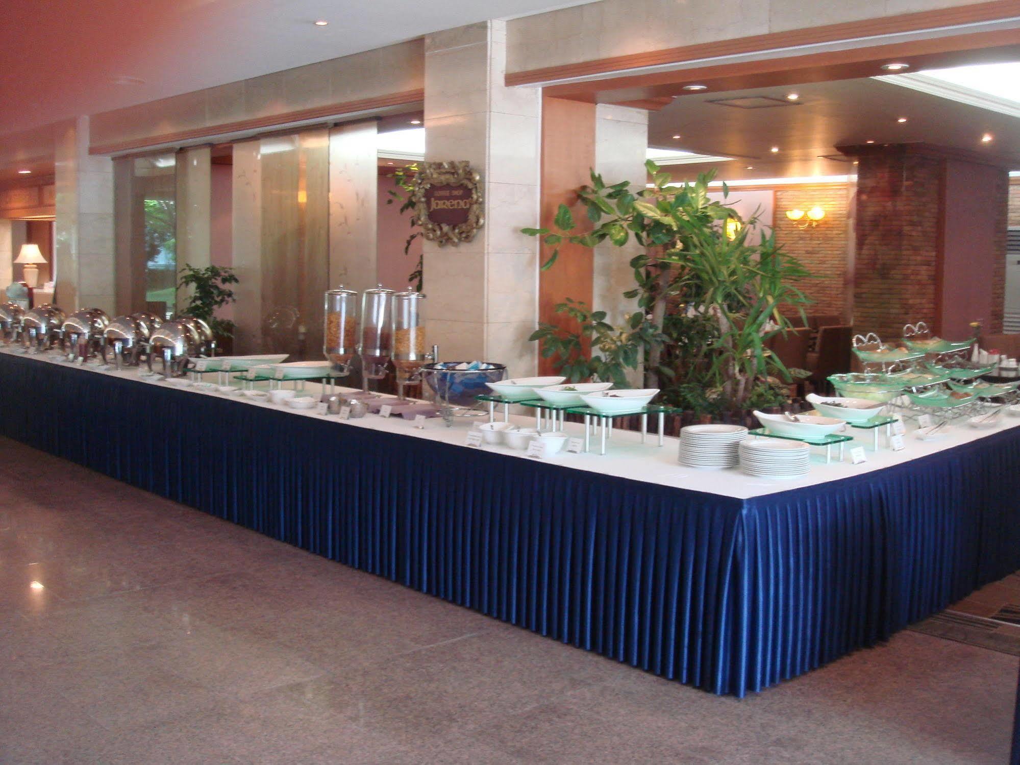 גאוז'ה Admiral Hotel מראה חיצוני תמונה